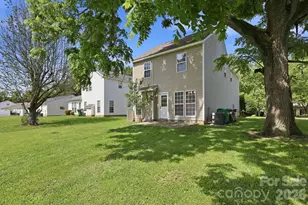 6912 Alanbrook Rd, Charlotte, NC 28215 - Photo 19