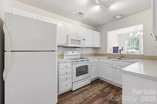 6912 Alanbrook Rd, Charlotte, NC 28215 - Photo 5