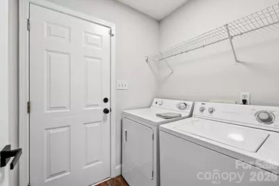 6912 Alanbrook Road, Charlotte, NC 28215 - Photo 7