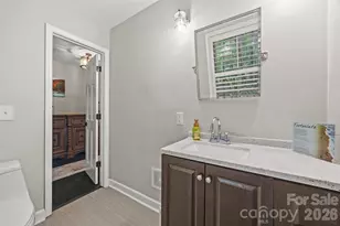 13 Bald Eagle Rd, Lake Wylie, SC 29710 - Photo 5