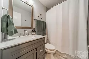 3723 Litchfield Rd, Charlotte, NC 28211 - Photo 25