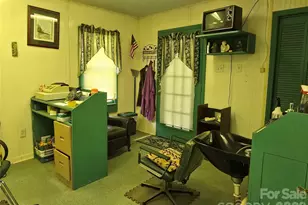 9110 Wilson Rd, Hildebran, NC 28637 - Photo 11