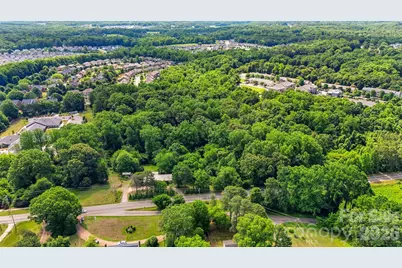 1321 Mecklenburg Highway, Mooresville, NC 28115 - Photo 3