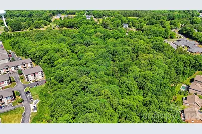 1321 Mecklenburg Highway, Mooresville, NC 28115 - Photo 23