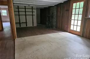 610 Emmas Grove Rd, Fletcher, NC 28732 - Photo 9