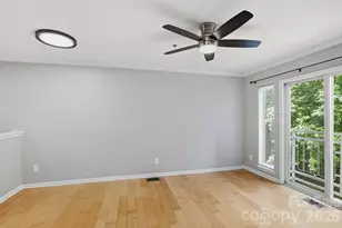 3921 Picasso Court, Charlotte, NC 28205 - Photo 5