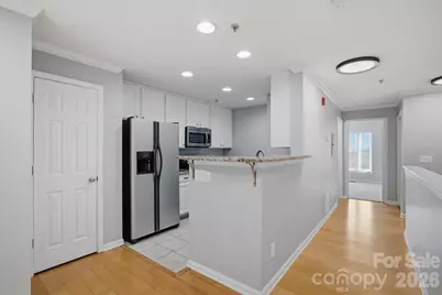 3921 Picasso Court, Charlotte, NC 28205 - Photo 7