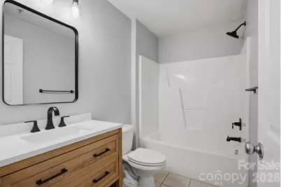 3921 Picasso Court, Charlotte, NC 28205 - Photo 15