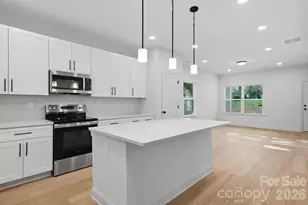 2829 Overlook Trail, Charlotte, NC 28212 - Photo 11