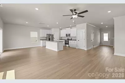 6504 Fairford Drive, Charlotte, NC 28215 - Photo 3