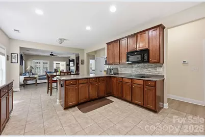 4405 Squirrel Trail Lane, Charlotte, NC 28269 - Photo 11