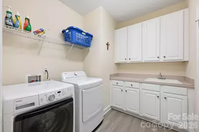 4405 Squirrel Trail Lane, Charlotte, NC 28269 - Photo 29
