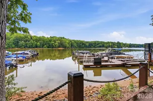 8134 Merryvale Ln, Charlotte, NC 28214 - Photo 29