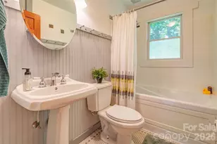 136 Graveyard Rd, Fairview, NC 28730 - Photo 21