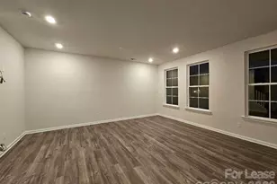 5416 Kinsbridge Dr, Charlotte, NC 28227 - Photo 9
