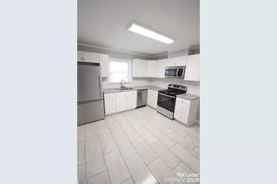 924 Edgegreen Drive, Charlotte, NC 28217 - Photo 7