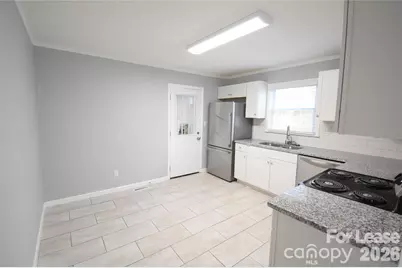 924 Edgegreen Drive, Charlotte, NC 28217 - Photo 9