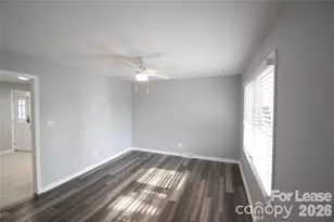 924 Edgegreen Dr, Charlotte, NC 28217 - Photo 29