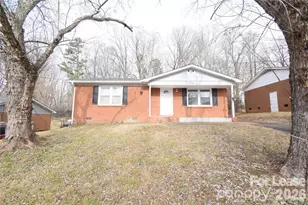 924 Edgegreen Dr, Charlotte, NC 28217 - Photo 35