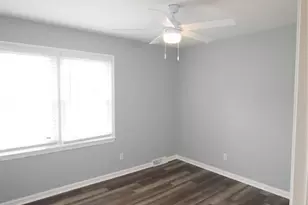 924 Edgegreen Dr, Charlotte, NC 28217 - Photo 17