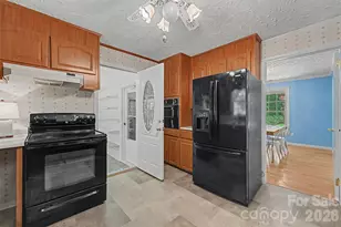 1747 University Heights Rd, Cullowhee, NC 28723 - Photo 19