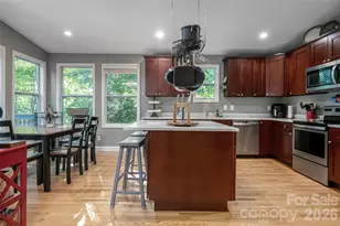 34 Wintercrest Dr, Candler, NC 28715 - Photo 27