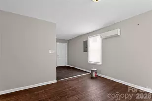 9 Delores St, Greenville, SC 29605 - Photo 17