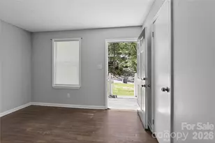 9 Delores St, Greenville, SC 29605 - Photo 9
