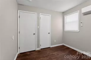 9 Delores St, Greenville, SC 29605 - Photo 23