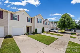 9612 Brackenview Ct, Charlotte, NC 28214 - Photo 3