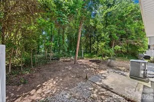 9612 Brackenview Ct, Charlotte, NC 28214 - Photo 35