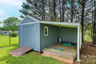 495 Drumstand Rd, Stony Point, NC 28678 - Photo 31