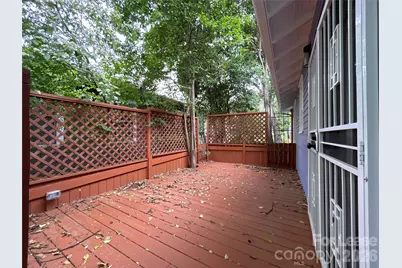 215 S Summit Avenue, Charlotte, NC 28208 - Photo 19