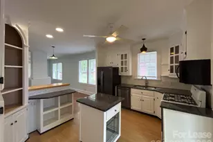 215 S Summit Ave, Charlotte, NC 28208 - Photo 7