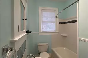 215 S Summit Ave, Charlotte, NC 28208 - Photo 13