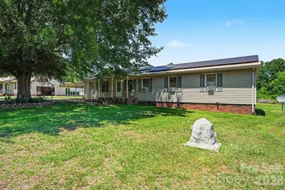 129 Laura Road, Mooresville, NC 28117 - Photo 3