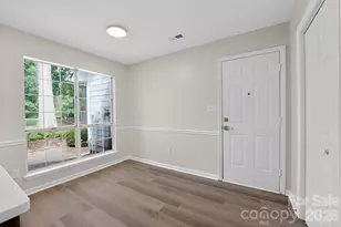 1545 Bear Mountain Rd, Charlotte, NC 28214 - Photo 9
