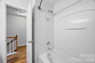 1215 Green Oaks Ln, Charlotte, NC 28205 - Photo 21