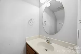 1215 Green Oaks Ln, Charlotte, NC 28205 - Photo 11