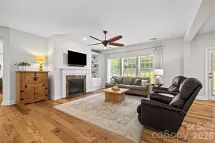 16846 Rudence Ct, Charlotte, NC 28278 - Photo 11