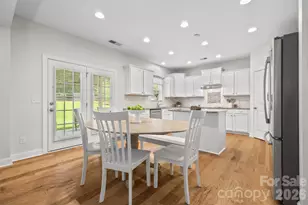 16846 Rudence Ct, Charlotte, NC 28278 - Photo 13