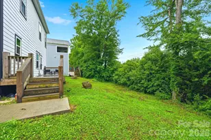 633 Grace St, Gastonia, NC 28052 - Photo 9