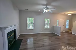 11204 Heritage Green Dr, Cornelius, NC 28031 - Photo 5