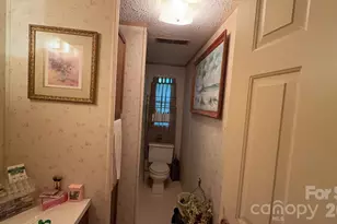 468 Long Branch Rd, Green Mountain, NC 28740 - Photo 11