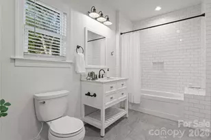 429 Pecan Ave, Charlotte, NC 28204 - Photo 25