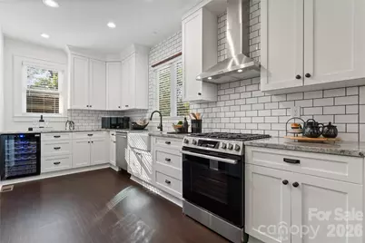 429 Pecan Avenue, Charlotte, NC 28204 - Photo 9
