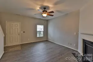 8946 Chalkstone Rd, Charlotte, NC 28216 - Photo 17
