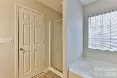 8946 Chalkstone Road, Charlotte, NC 28216 - Photo 33