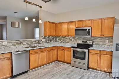 8946 Chalkstone Road, Charlotte, NC 28216 - Photo 7