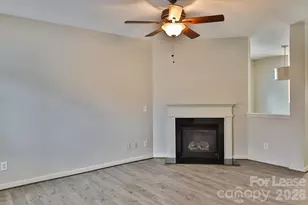 8946 Chalkstone Rd, Charlotte, NC 28216 - Photo 13